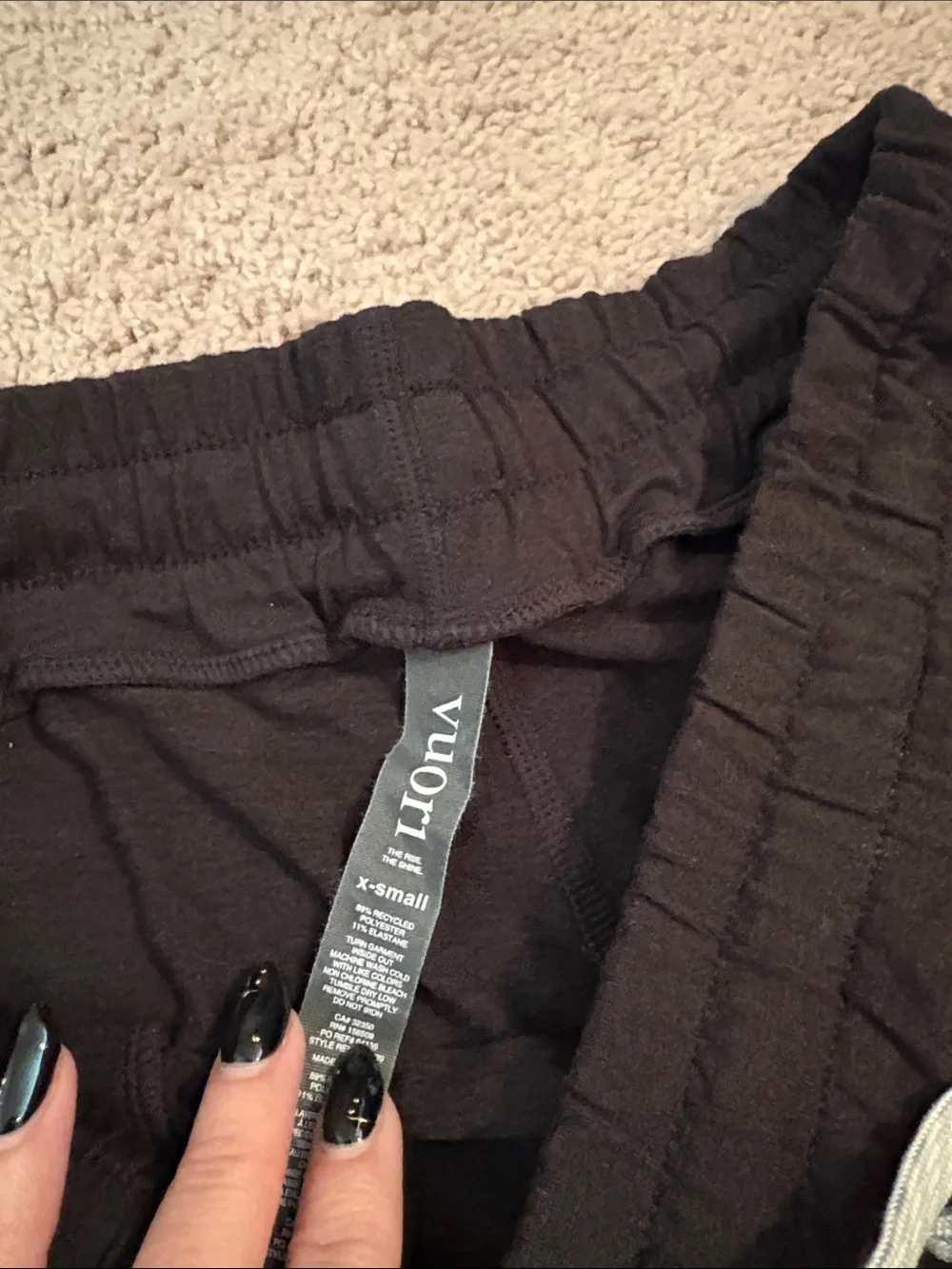 Vuori Halo Shorts, XS - Picture 2 of 4